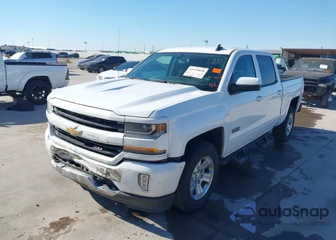 2017 Chevrolet Silverado 1500 2Lt z USA, uszkodzony, nr VIN 3GCUKREC4HG187043
